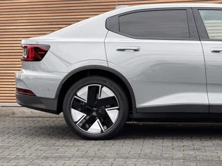 Polestar 2 Long Range Single Motor Prime 82 kWh / 13