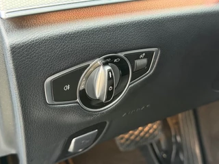 Mercedes-Benz E-Klasse 200 BUSINESS Solution Automaat 19 Inch Trekhaak / 33