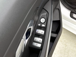 BMW 3-serie 320i Executive M sport | Automaat | Cruise control | CarPlay | Camera | Parkeersensoren / 28
