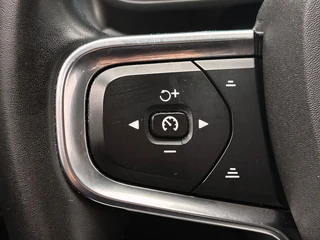 Volvo XC40 1.5 T4 Recharge | Apple/Carplay | Elek.Kofferklep | Camera / 32