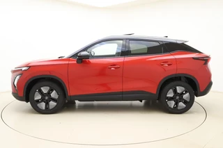 Omoda 5 EV Premium 61 kWh | Camera's rondom | Schuif/kantel dak | LED verlichting | Lederen bekleding | Stoelverwarming/ventilatie | Sfeerverlichting | Drive assist / 6