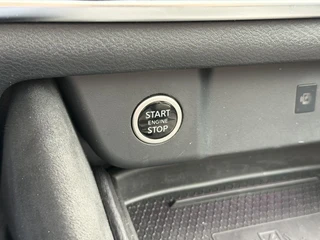 Nissan QASHQAI Tekna Plus 1.3 MHEV 158PK Xtronic Automaat / 37