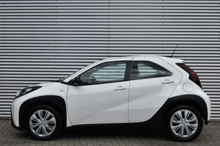 Toyota Aygo X 1.0 VVT-I MT PLAY / NL AUTO / 1e EIGENAAR / 100% DEALER ONDH. / 2