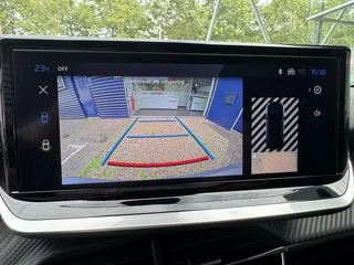 Peugeot e-2008 Envy EV 54kwh 156pk | Apple Carplay/Android Auto | Adaptieve Cruise Control | Lichtmetalen velgen 17 inch | Draadloos laden / 23