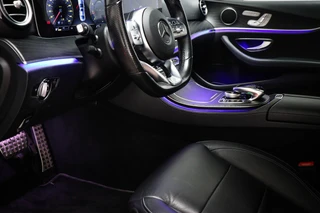Mercedes-Benz E-Class 200 Business Solution Sport / 32