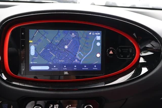 Toyota Aygo X 1.0 VVT-i S-CVT UNDERCOVER STOELVERW. JBL KEYLESS NAVI LED DAB APLLE/ANDROID CAMERA SENSOREN V+A / 26