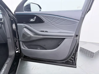 Omoda 9 SHS 1.5T-GDi SHS-P Premium 5p  - FULL OPTIONS - Stoelmassage - Head-up Display - Stoelverkoeling/verwarming - AppleCarplay - Android Auto - - 7 Jaar of 150.000 Fabrieksgarantie / 44