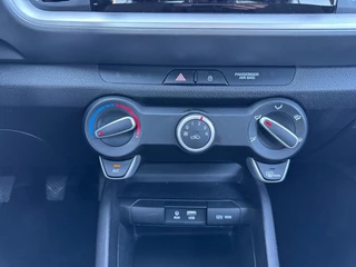 Kia Stonic 1.0 T-GDi DynamicLine | Navigatie | Two-Tone | Cruise control | LM-Velgen / 19