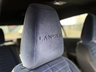 Lancia Ypsilon Edizione Limitata Cassina Navigatie | Apple carplay/Andriod auto | Cruise control | Velours bekleding | Achteruitrij camera | / 9