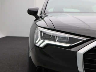 Audi Q3 45 TFSi 245 Pk e Business Edition | Cruise Control | Climatronic | Navigatie | CarPlay | 18 Inch | 160.524 Km !! / 11