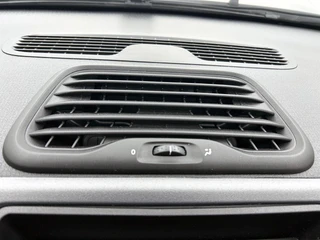 Fiat Panda 1.0 Hybrid Cross CARPLAY | CLIMA / 14