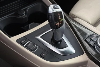 BMW 2-serie Cabrio 218i High Executive Luxury Line Stoelverwarming HiFi / 27