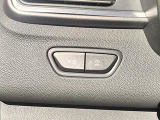 Renault Kadjar 1.2 TCe Limited  Airco-Ecc/Alu wielen/Navi/El.ramen/Trekhaak / 17