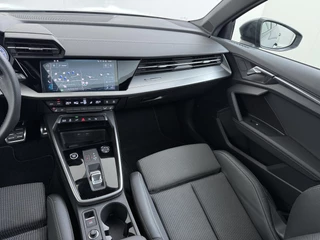 Audi A3 Sportback 45 TFSI e S edition Competition 245pk | PHEV |  3x S LINE | PANORAMADAK | KEYLESS GO & START | BLACK OPTIC PAKKET | STOELVERWARMING | AUDI DEALER ONDERHOUDEN | / 28