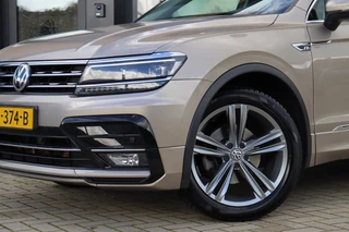 Volkswagen Tiguan 1.4 TSI ACT Highline Business R | Dealer Onderhouden | Led | Virtual | Stoelverwarming | Trekhaak | Carplay / 41
