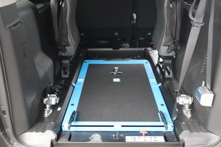 Toyota PROACE Electric Verso LONG EXTRA RANGE DYNAMIC 75KWH 8-PERSOONS ROLSTOELAUTO VERLAAGD-INBOUW-OPRIJPLAAT 2x SCHUIFDEUR / 13