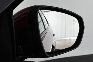 Opel Grandland X 1.6 Turbo Hybrid Innovation Stoelverwarming Keyless Trekhaak / 29