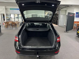 Skoda Superb Combi 1.5 TSI ACT Business Edition / NL auto / eerste eigenaar / automaat / 14