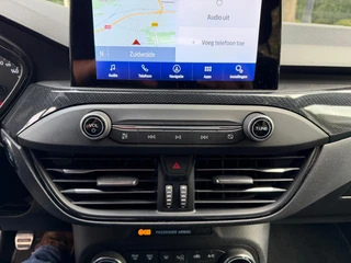 Ford Focus Wagon 1.0 EcoBoost ST Line Business / 33