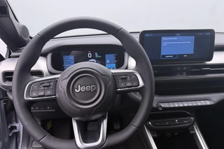 Jeep Avenger Summit 54 kWh 2+6 Jaar Garantie / 13
