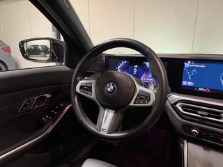 BMW 3-serie 320e Sedan SOH 98% M-sport Pano Brooklyn Grau / 11