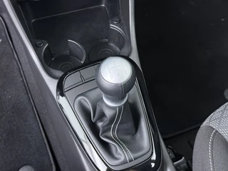 Kia Picanto 1.0 DPI DynamicLine  - Cruise Control - Navigatie - Airco - Achteruitrijcamera - Apple Carplay / Android Auto - Fabrieksgarantie tot 07-2032 - / 32
