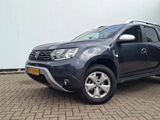Dacia Duster 1.2 TCe 126pk Comfort Airco Cruise Trekhaak Hoge instap / 36