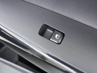 Kia Picanto 1.0 DPI DynamicLine  - Achteruitrijcamera - Cruise control - AppleCarplay/Android Auto - Fabrieksgarantie Tot 2032 / 43