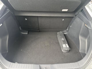 Toyota C-HR 1.8 Hybrid 140 Dynamic NL-AUTO BLIND SPOT KEYLESS PARK-SENSOREN APPLE/ANDROID 18'' LM-VELGEN CAMERA AD-CRUISE CLIMA NAVI / 26