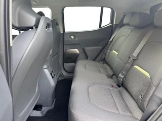 Kia EV2 Plus 42.2 kWh 3.000,- Inruilkorting | Privacy Glass | 18" lichtmetalen velgen | Warmtewerend glas rondom | Draadloze oplader voor smartphone / 11