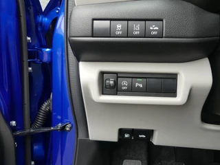 Suzuki Swift 1.2 Style Smart Hybrid BLACK RHINO, Apple Carpl/Andr Auto,Camera, Adaptive Cruise Control Climate Control, Navigatie. / 16