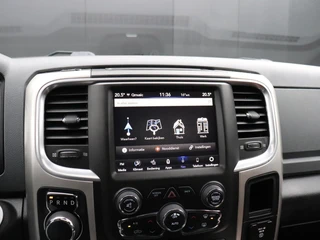 Dodge Ram 1500 5.7 V8 4x4 Crew Cab Classic | LEDER | SCHUIFDAK | LPG | TREKHAAK | NAVIGATIE / 11