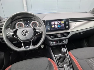 Skoda Kamiq 1.0 TSI Monte Carlo * 29.000KM! * Panoramadak * Stoelverwarming * Carplay * Full Led * / 10