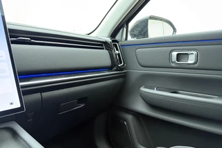 Jaecoo 7 1.5 TGDI SHS-P Exclusive | RIJKLAAR INCLUSIEF €2.500,- REGISTRATIEVOORDEEL | Glazen schuif-/ kanteldak | 7 jaar garantie tot 150.000 km | 360 3D Camera | Lederen bekleding | Stoelventilatie & verwarming | Elektrische achterklep | Apple Carplay/Android auto / 32