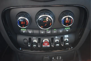 MINI Clubman 2.0 Cooper S Chili 192 pk  | Nav | Bluetooth | Cruise Control | Stoelverwarming | LED/Xenon / 23