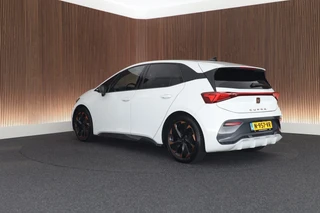 CUPRA Born Performance One 204pk 62 kWh SOH 91% Keyless Stoelverwarming Camera Navigatie ACC / 8