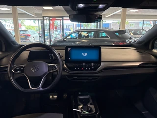 Volkswagen ID.5 Pro 77 kWh / Soh 95,2 / warmtepomp / trekhaak / head up / memory / carplay / 26