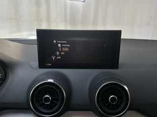 Audi Q2 30 TFSI Pro Line App-Connect DAB+ Climate Control / 23