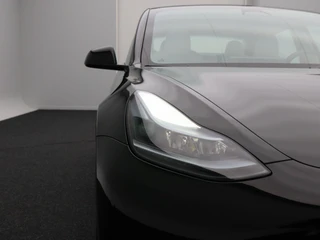 Tesla Model 3 Standard RWD Plus 60 kWh 238 Pk | Stoelverwarming | Panoramadak | Camera | Adaptive Cruise | 18 Inch | 41.788 Km !! / 13