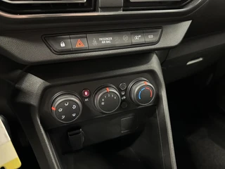 Dacia Sandero 1.0 TCe 100 Bi-Fuel LPG Comfort CARPLAY-CRUISE / 32