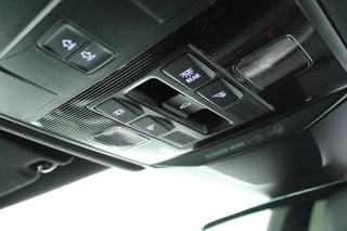 Volkswagen Arteon Shooting Brake 2.0 TSI 190pk DSG R-Line Business+ Keyless Panoramadak DCC Camera Stoelverwarming Virtual Cockpit Navigatie / 40