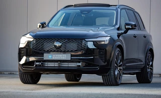 Volvo XC90 T8 Plug-in hybrid AWD MY 2027 Vanaf €76.945,- / 19