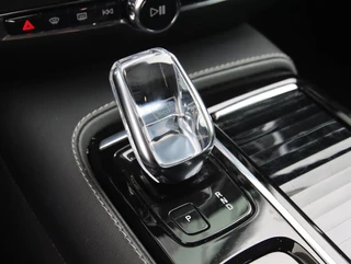 Volvo V60 2.0 T6 Recharge AWD 340PK Inscription | Memory | H&K Audio | Trekhaak / 50