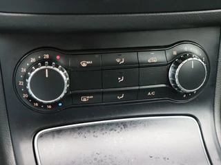 Mercedes-Benz B-klasse 250 Ambition Automaat 211 Pk | Camera | Trekhaak | Keyless | LED | Navigatiesysteem | Parkeersensoren | 18 Inch | 81.928 Km / 31