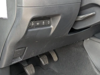 Toyota Aygo X Play NL-AUTO 100% DEALER OH METALLIC AIRCO ANDROID/APPLE CRUISE CONTROL / 17
