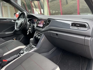 Volkswagen T-Roc 2.0 TSI 4Motion Sport  | Pano | ACC | LED |Camera | Trekhaak | Stoelverw. | / 34