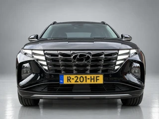 Hyundai Tucson 1.6 T-GDI PHEV 265 pk Comfort Smart 4WD | 1e eigenaar | navigatie | elektr. a. klep | adapt. cruise | camera | BTW auto / 2