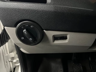 Volkswagen Transporter Kombi 2.0 TDI L1H1 9-persoons / prijs EX BTW / 19
