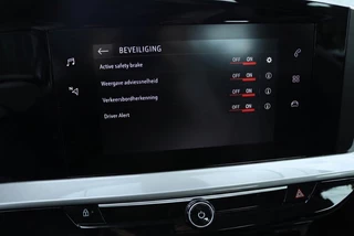 Opel Mokka 1.2 Elegance 130PK Automaat | Navi | Camera | Carplay / Android / 15
