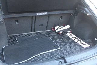 Volkswagen T-Roc 1.5 TSI R-Line Org. NL | Af. Trekhaak | Virtueel | ACC | Stoel/stuurverwarming / 21